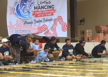 Mancing dan Tangkap Ikan Cara Pokja Wartawan Banten Rayakan HUT ke-79 RI