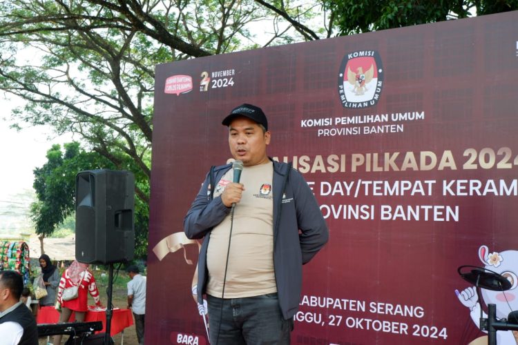 Anggota KPU Banten Ahmad Sujai