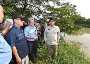 Sungai Ciujung Tercemar Limbah Pabrik, Mendes Yandri Sebut 100 Ribu Warga di 4 Kecamatan Terdampak