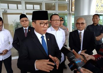 Mendes Yandri Tantang Lulusan Untirta Banten Balik ke Desa Ciptakan Lapangan Kerja Baru