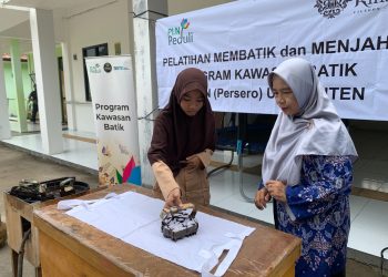 PLN Dukung Rinara Batik Geliatkan Pemberdayaan Anak Disabilitas Cilegon