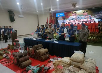 Polisi Bongkar Tambang Emas Ilegal di Lebak Banten, 10 Orang Ditangkap