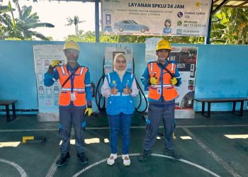 Melihat Dedikasi Estu Tak Mudik Demi Jaga Kehandalan Listrik saat Lebaran 2025