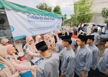 Program Solidarity Food Truck PLN Hadir di Ponpes Miftahussaadah Pandeglang
