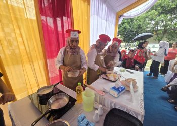 PLN UP3 Serpong Gelar “Fun Cooking” dengan Kompor Induksi