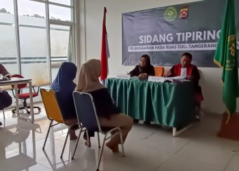 Penjual Kopi di Bahu Jalan Tol Tangerang Merak Dihukum Bayar Rp50.000