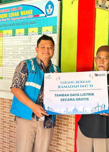 Melihat Wajah Bahagia Penerima Manfaat Program Terang Berkah Ramadan 2026 PLN UID Banten