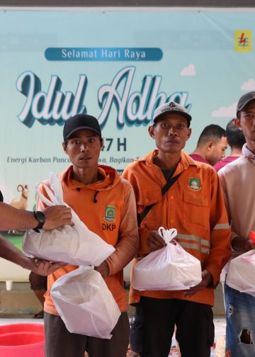 PLN Banten Salurkan 10 Ekor Hewan Kurban ke Lebak dan Tangerang